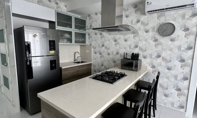 Renacimiento Apartment | Luxury Apartment With sea View
