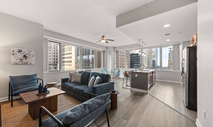 Gateway District Apartment | Luxury Apartment | Downtown | Free Parking