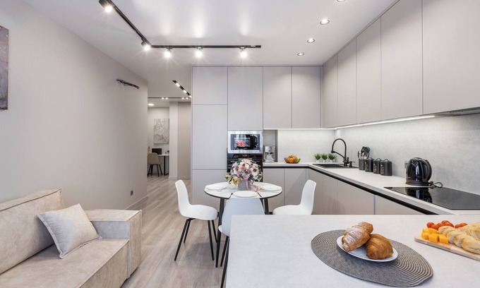 Pervomaysky District Apartment | Luxury apartment for 6 people