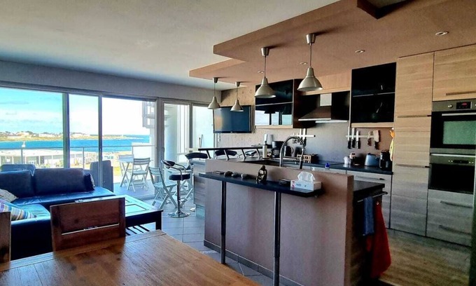 Morbihan Apartment | LUXURY APARTMENT IN 5TH OCEANVIEW BALCONY AND TERRACE DONE