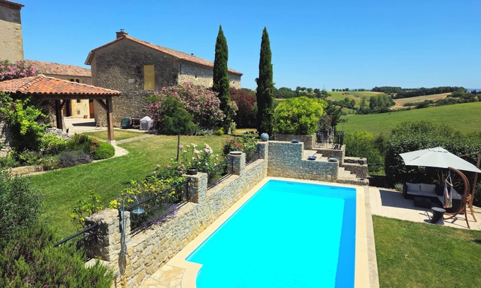 Mouzens House | Luxury apartment in a renovated Chateau with a view of the Pyrenees.