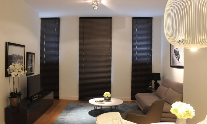 Dusseldorf Old Town Apartment | Luxury Apartment in Andreas Quartier