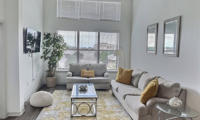 Frisco Apartment | Luxury Apartment in Frisco
