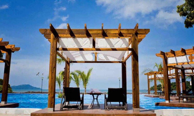 Playa Bonita Village Apartment | Luxury Apartment in Playa Bonita