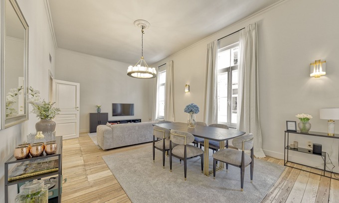 Ilot Sacre Apartment | Luxury apartment in the Queen's Gallery - Brussels