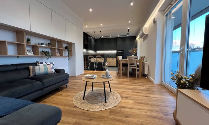 Lodz Apartment | Luxury Apartment in the City Center I Air-condition,Parking,Balcony, Atlas Arena