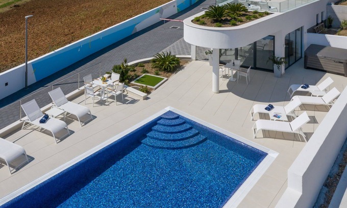 Seget Vranjica Apartment | Luxury Apartment Nautica with Pool III