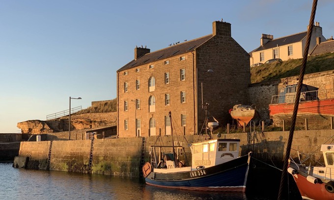 Burghead House | Luxury Apartment Overlooking The Harbour, The Bay And The Moray Firth