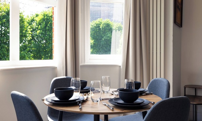 Belsize Apartment | Luxury Apartment Short Lets & Serviced Accommodation Swiss Cottage/Belsize Park