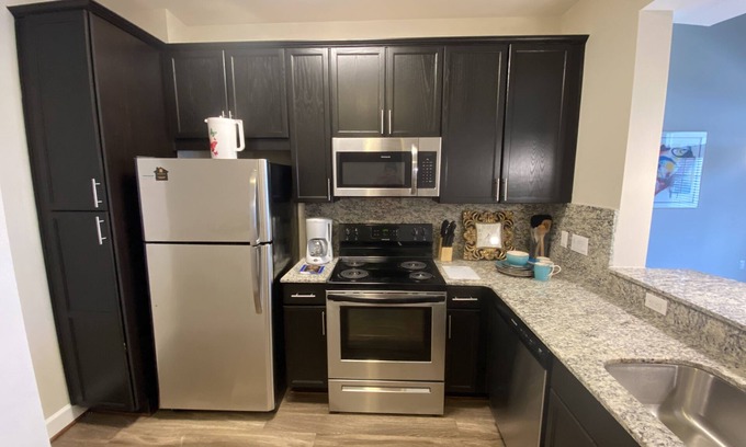 Fredericksburg Apartment | Luxury Apartment near Hospital