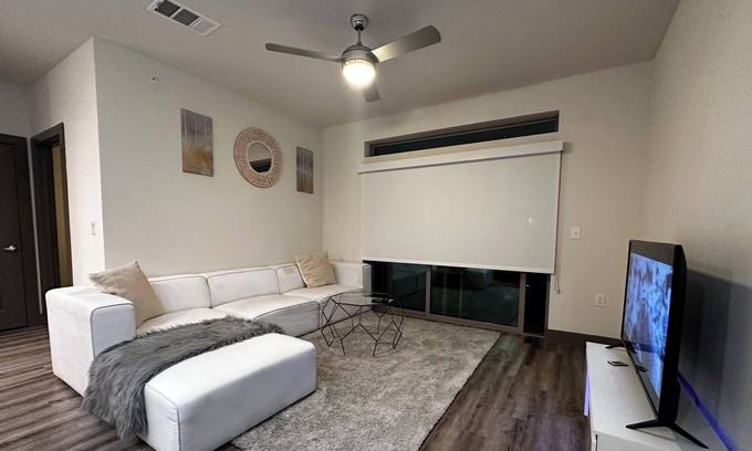 South Arlington Apartment | luxury apartment