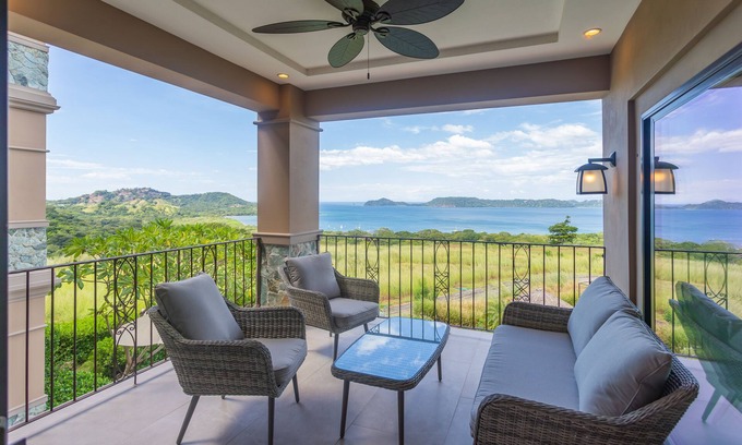 Panama Beach Apartment | Luxury apartment with breathtaking ocean view