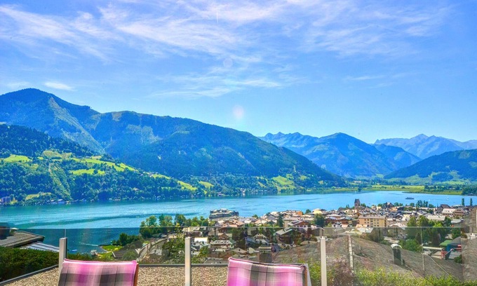 Zell am See Apartment | Luxury apartment with breathtaking views over the lake, steam sauna, big terrace