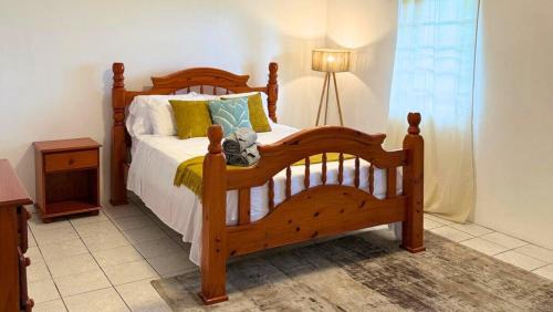 Stonyhill Apartment | Luxury Apartment with Balcony & Full Kitchen