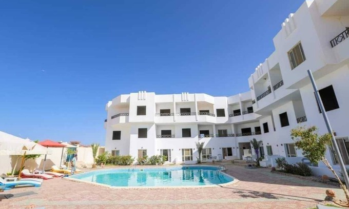 Al Ahyaa Apartment | Luxury Apartment With private pool
