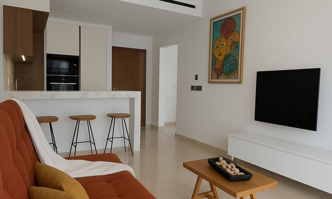 Ain Zaghouan Apartment | Luxury & Art: Contemporary with Masterpieces