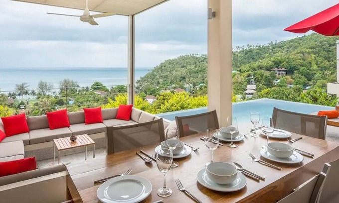 Ko Pha-ngan Villa | Luxury Asian Flair Villa, 3br, Seaview, Open Space