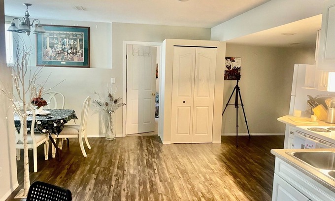 Walnut Grove House | Luxury at Lauries Lower level suite in Beautiful home