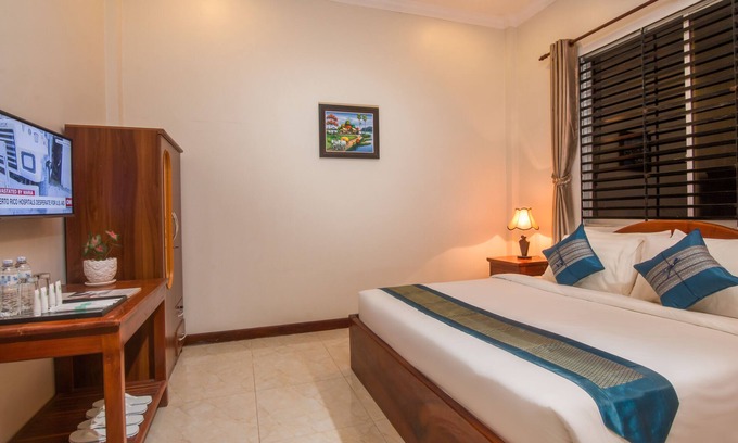 Siem Reap House | Luxury bass floor villa with 3 bedroom