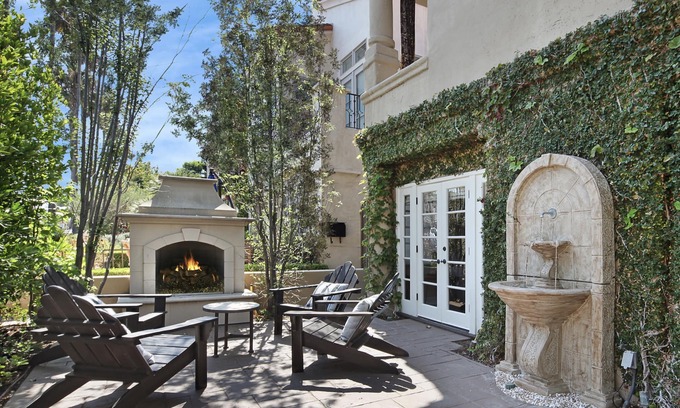 Corona del Mar House | Luxury beach home with outside fireplace and dining, 10 minute walk to beach