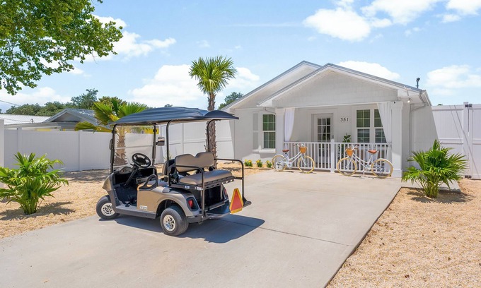 Fort Bay House | Luxury beach home with golf cart in walking distance to the beach!