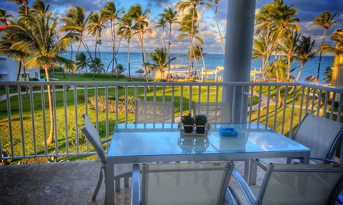 El Cortecito Condo | Luxury Beachfront Oceanview Condo with wifi and Cleaning services