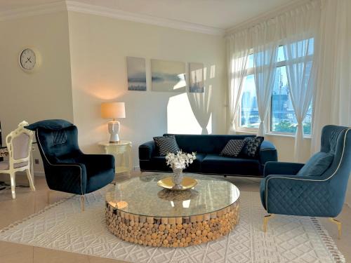 Palm Jumeirah Apartment | Luxury - Beachfront - Spacious Shoreline residences - 5 star private beach resort