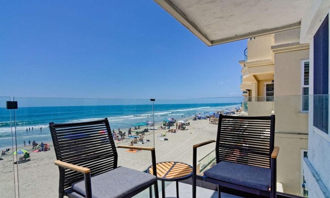 Carlsbad Village Villa | Luxury Beachfront Villa - Villa H
