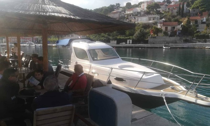 Podstrana Boat Rental | Luxury boat - private excurson