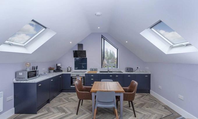 Wakefield Apartment | Luxury Boutique LOFT apartment in Wakefield