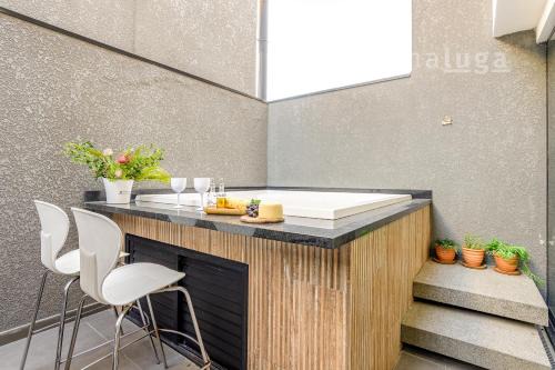 Ponta do Papagaio House | Luxury Spa House - Jacuzzi & Beach