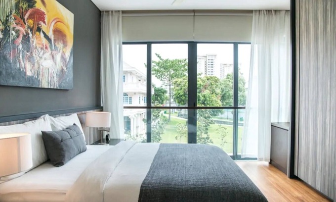 Bedok House | Luxury & Bright Private Studio room Senyum-2