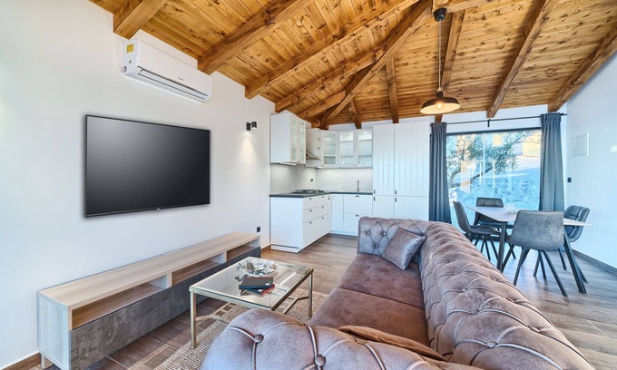 Susica House | Luxury Bungalow New Horizons V