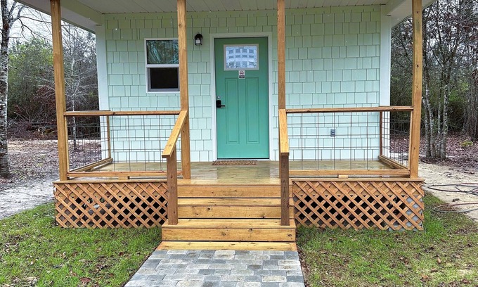 Wing Cabin | Luxury Cabin At Blackwater Getaway, Short Walk Downhill To The River!