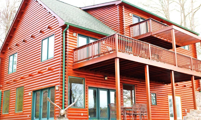 Hiwassee Cabin | Luxury Cabin for 23, Million Dollar View Lake Estate, Book Now for Summer & Fall