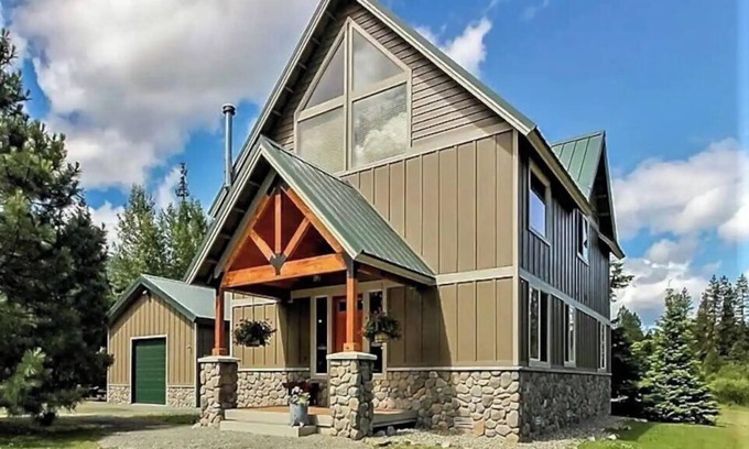 Cle Elum House | Luxury Cabin in Recreation Paradise! Close to everything: Nature, Food, Suncadia