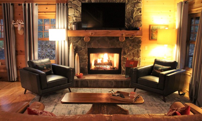 Saugatuck Cabin | Luxury Cabin Retreat. Perfect for Family Fun or Romantic Get Away
