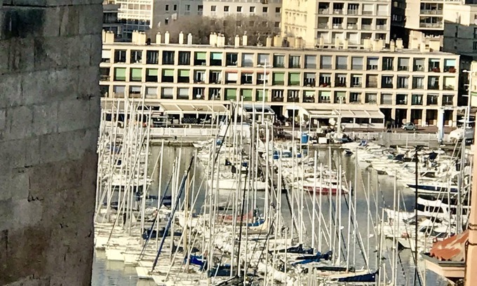Saint-Victor Apartment | Luxury, calm and pleasure with panoramic view of the Old Port