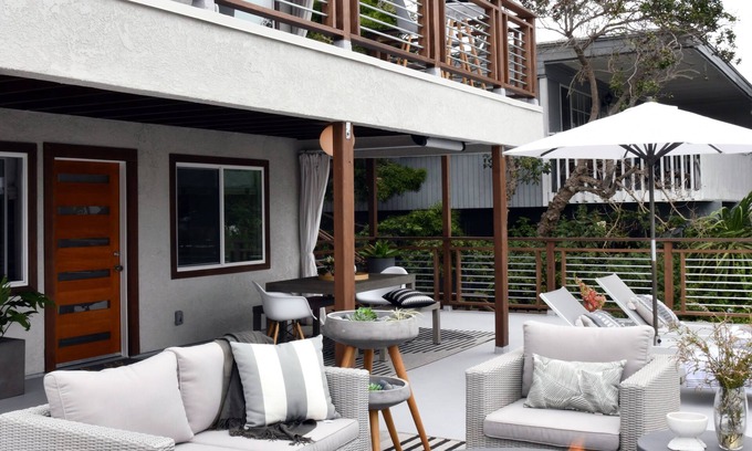 Cardiff-by-the-Sea House | Luxury Cardiff by-the-Sea Parkhouse Walking Distance to Beach and Attractions