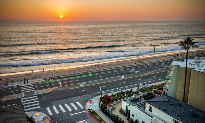 Carlsbad Condo | Luxury Carlsbad Retreat | Across The Street From Beach | Firepit, BBQ, Ping Pong, Cornhole & More