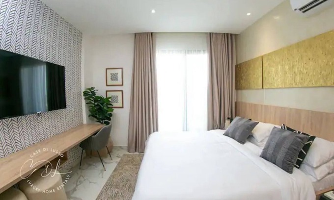 Labadi House | Luxury Cases -Apt28