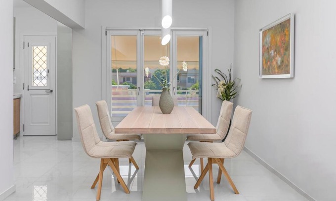 Rhodes Apartment | Luxury Central Apartment in Rhodes Town