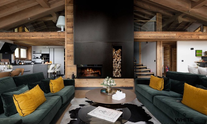 Courchevel Ski Chalet | Luxury chalet at the entrance of le Belvédère
