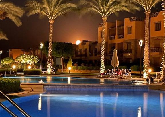 Ain Sokhna Ski Chalet | Luxury Chalet in Mountain View 2 , El-Sokhna with Sea View , Pool View and Garden View Families Only