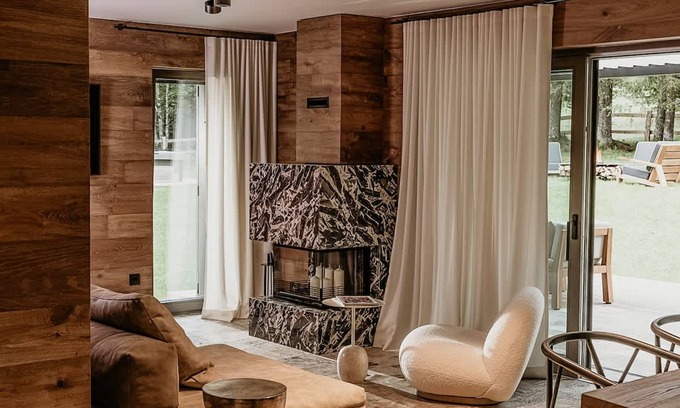 Ukanc House | Luxury Chalet With Jacuzzi at Lake Bohinj