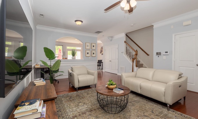 Charlotte House | Luxury Chic Minimalist Townhouse
