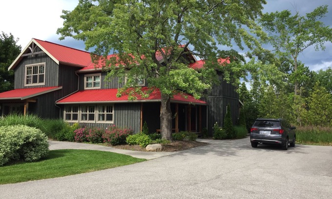 Craigleith Ski Chalet | Luxury Collingwood Retreat On A Stunning 1/2 Acre Lot