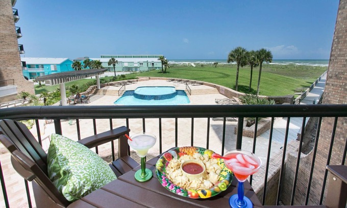 Port Aransas Condo | Luxury Condo - On the Beach! - New Lower rates!