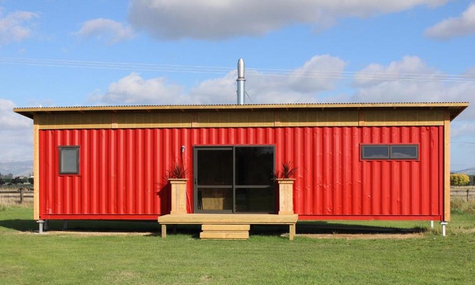 Clareville Bed & Breakfast | Luxury Container Cabin
