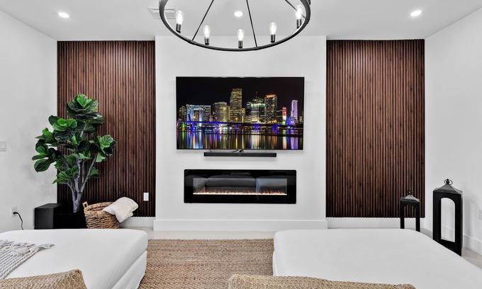 Ludlam House | Luxury Contemporary Home - Pool & Basketball Court!